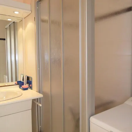 Appartement Ref 104 T3 Pour Cinq Personnes Avec Piscine Port Crouesty Arzon
