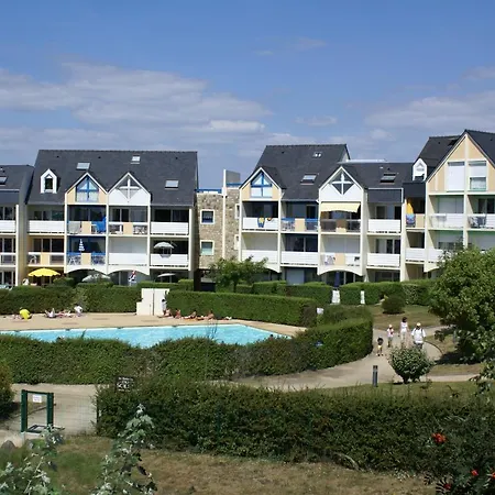 Appartement Ref 104 T3 Pour Cinq Personnes Avec Piscine Port Crouesty Arzon